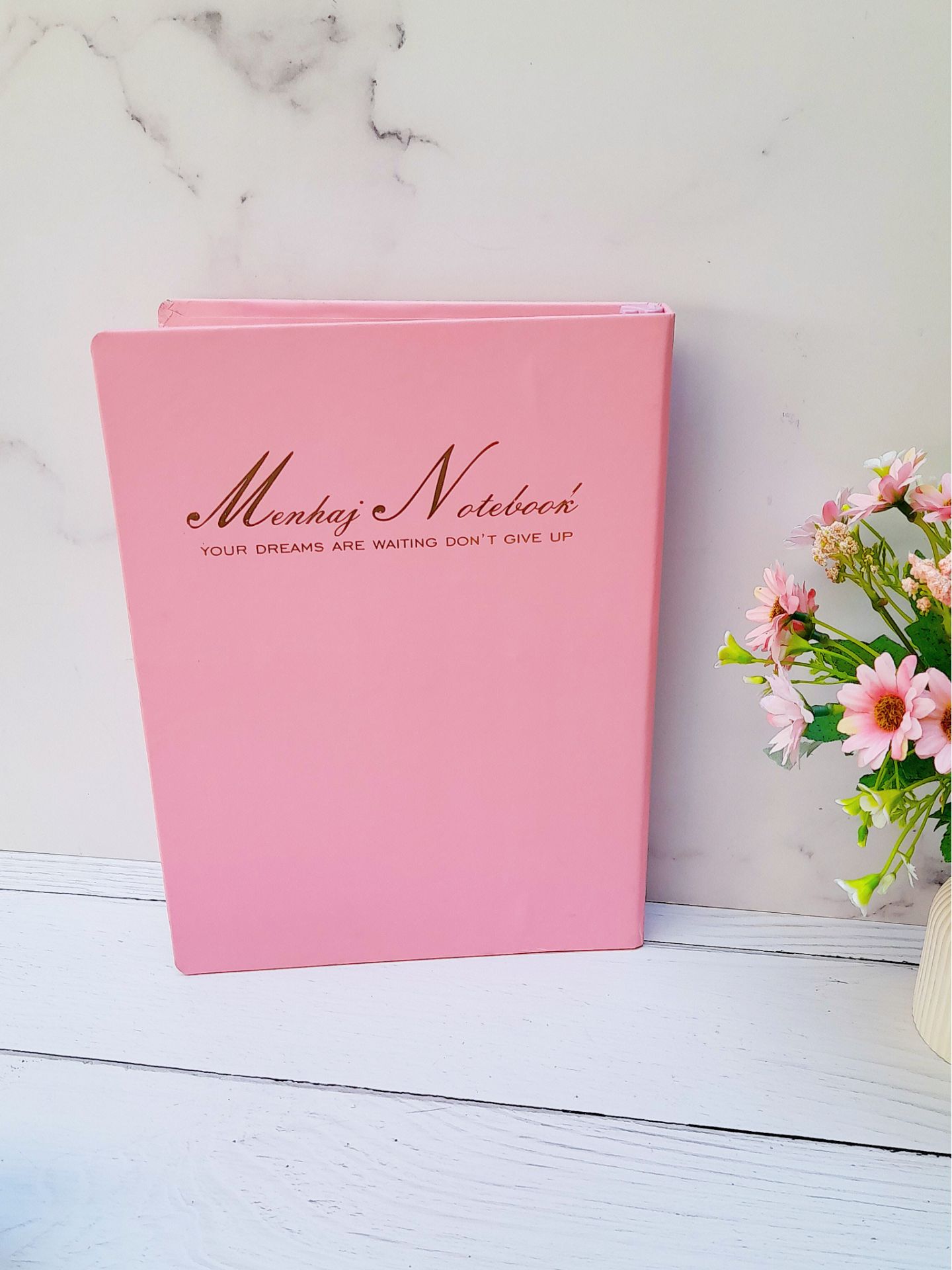 قفل پلاستیکی